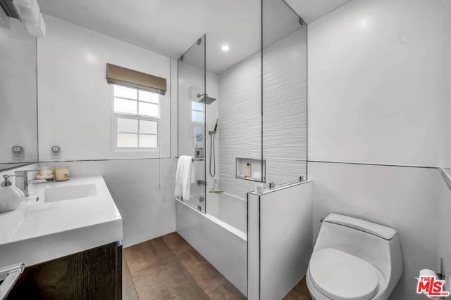 3 Bed Home for Sale in Culver City, California