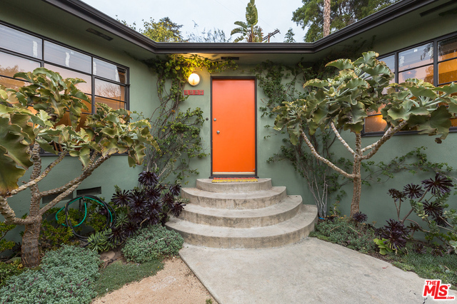 2 Bed Home for Sale in Los Angeles, California