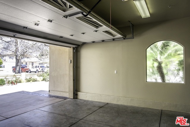 2011 FARRELL Avenue, Redondo Beach, California 90278, 4 Bedrooms Bedrooms, ,2 BathroomsBathrooms,Residential,Sold,FARRELL,17248526