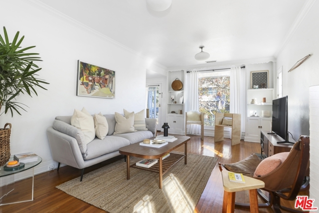 3 Bed Home for Sale in Los Angeles, California