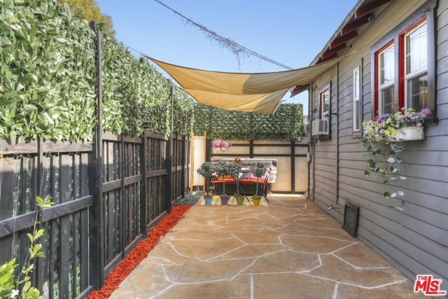 2 Bed Home for Sale in Los Angeles, California