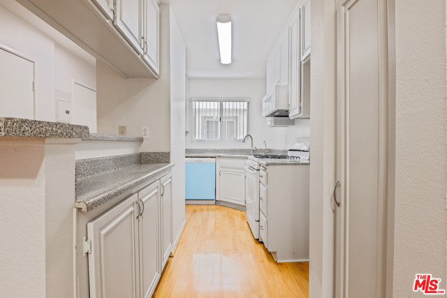2 Bed Home for Sale in Los Angeles, California