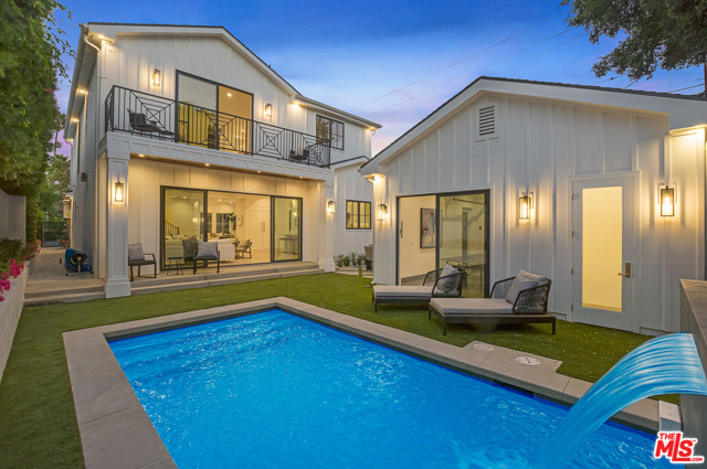 4 Bed Home for Sale in Los Angeles, California