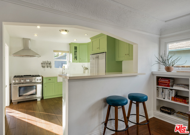 2 Bed Home for Sale in Culver City, California