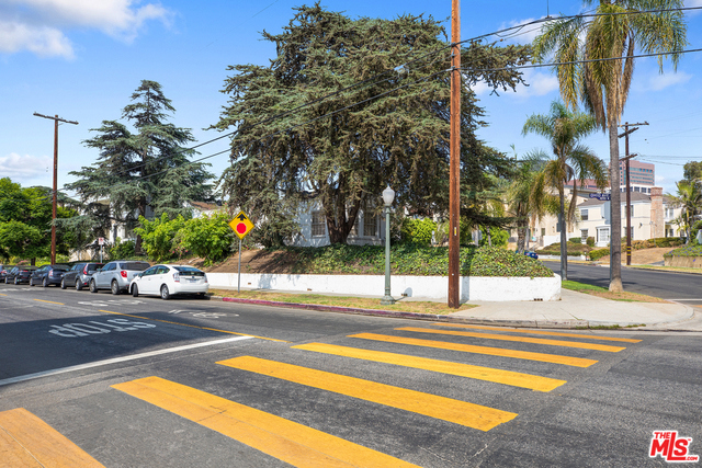  Income Home for Sale in Los Angeles, California