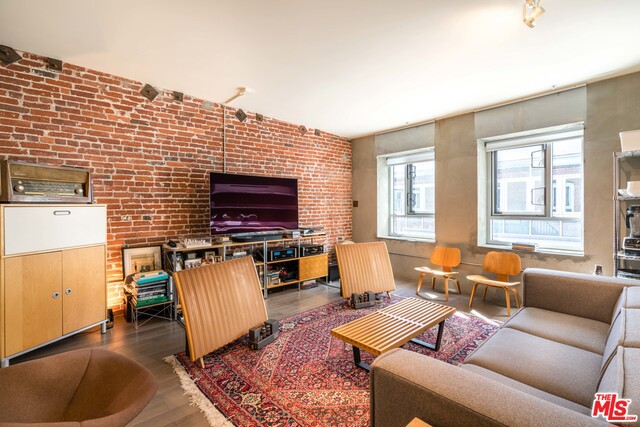 1 Bed Home for Sale in Los Angeles, California
