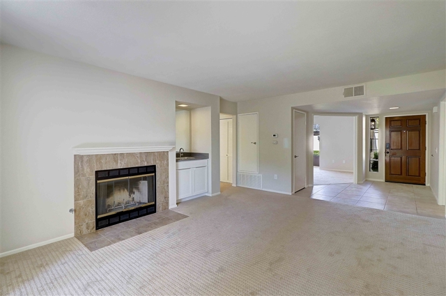 3146 Avenida Alcor