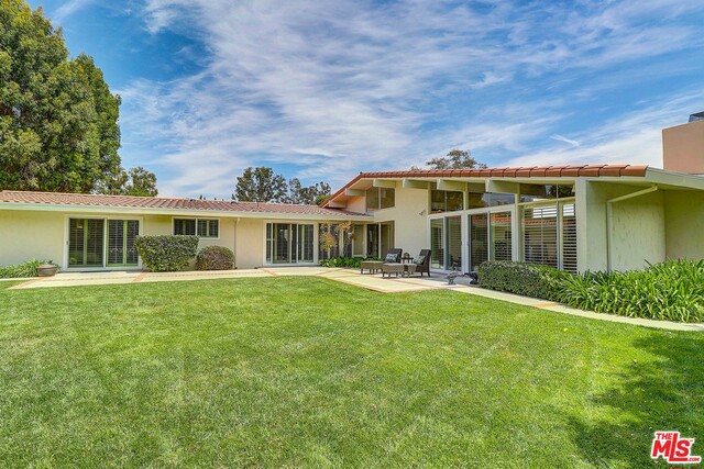 5465 MIDDLECREST Road, Rancho Palos Verdes, California 90275, 4 Bedrooms Bedrooms, ,2 BathroomsBathrooms,Residential,Sold,MIDDLECREST,19465646