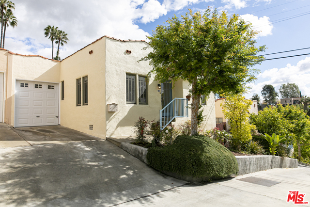 2 Bed Home for Sale in Los Angeles, California