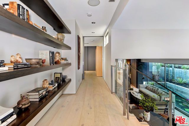 3 Bed Home for Sale in Los Angeles, California