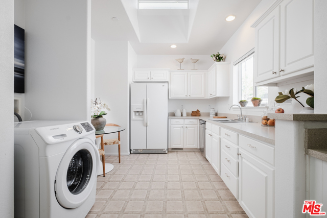 3 Bed Home for Sale in Topanga, California