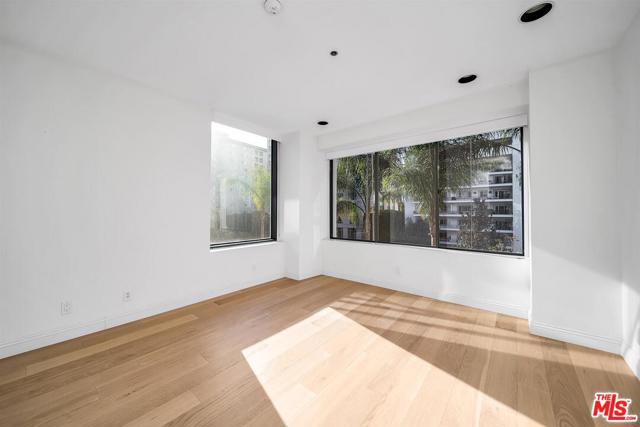 2 Bed Home for Sale in Los Angeles, California