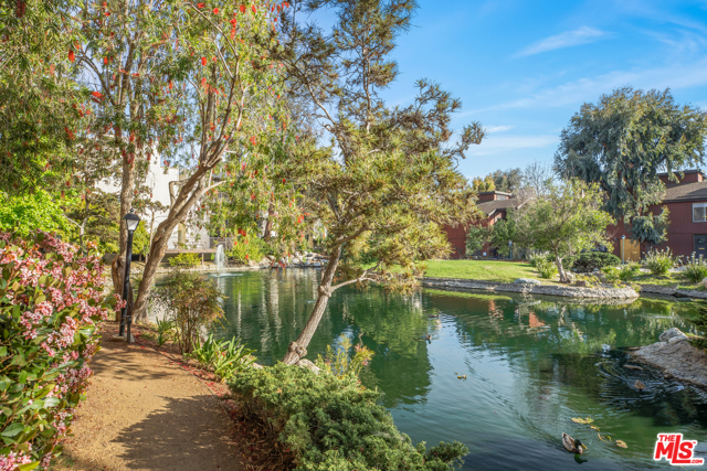 1 Bed Home for Sale in Culver City, California