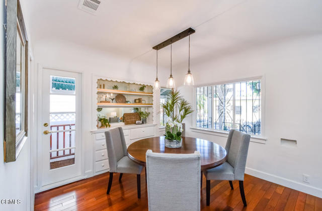 4 Bed Home for Sale in Los Angeles, California