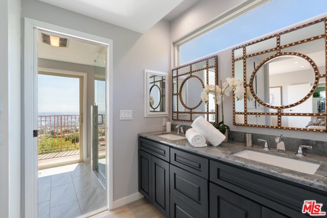 29734 Grandpoint Lane, Rancho Palos Verdes, California 90275, 3 Bedrooms Bedrooms, ,1 BathroomBathrooms,Residential,Sold,Grandpoint,21731716