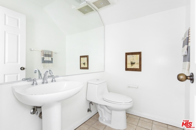 3 Bed Home for Sale in Culver City, California