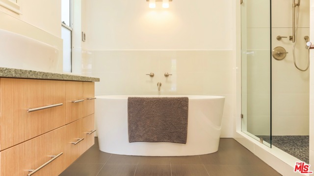 4 Bed Home for Sale in Venice, California