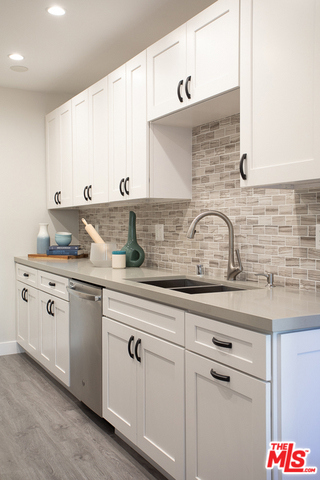 1 Bed Home for Sale in West Hollywood, California