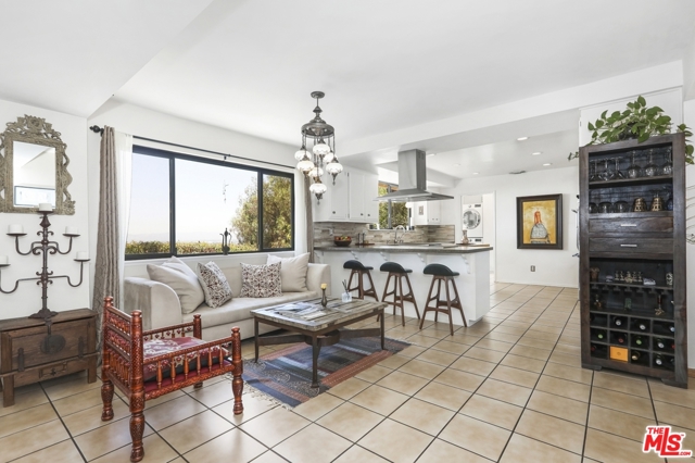 3 Bed Home for Sale in , California