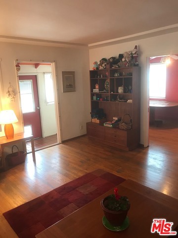 Spacious Living Room