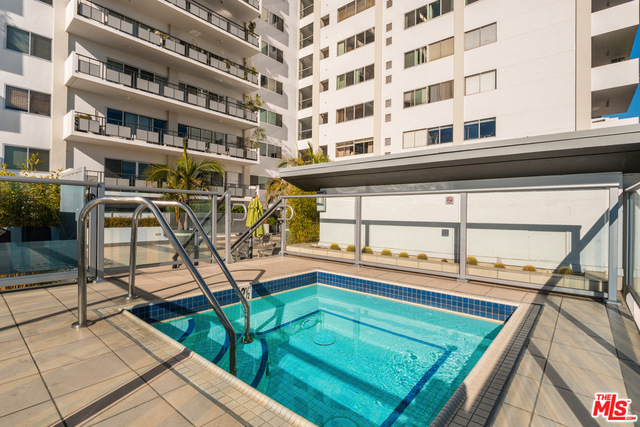 1 Bed Home for Sale in West Hollywood, California
