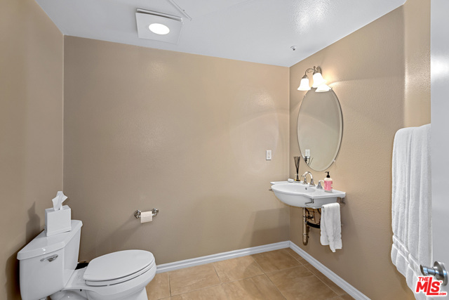 3 Bed Home for Sale in Playa Vista, California