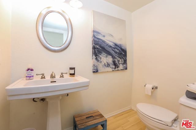 2301 MATHEWS Avenue, Redondo Beach, California 90278, 2 Bedrooms Bedrooms, ,3 BathroomsBathrooms,Residential,Sold,MATHEWS,18379254