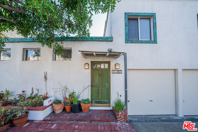 1705 Highland Avenue, Manhattan Beach, California 90266, 2 Bedrooms Bedrooms, ,2 BathroomsBathrooms,Residential,Sold,Highland,20599416