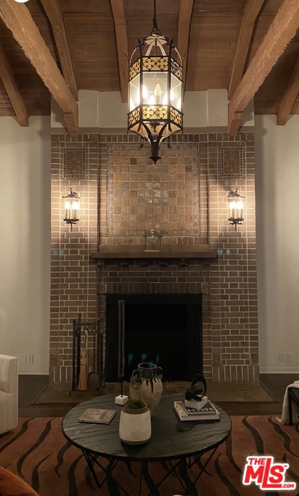 4 Bed Home for Sale in Los Angeles, California