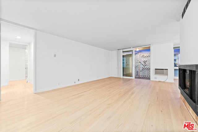 2 Bed Home for Sale in Los Angeles, California