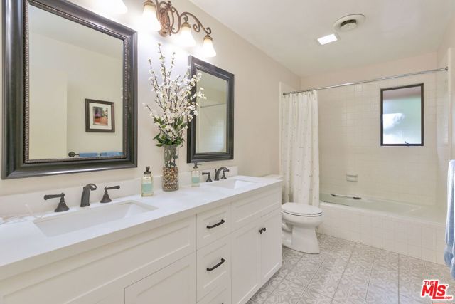 4 Bed Home for Sale in Ojai, California