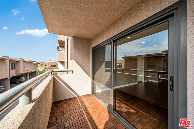 2 Bed Home for Sale in Playa del Rey, California