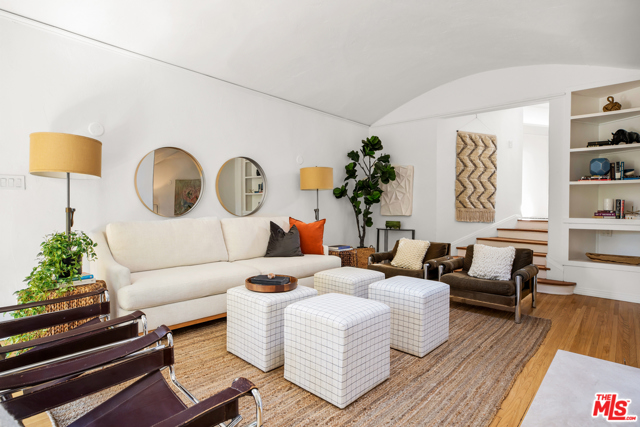 3 Bed Home for Sale in Los Angeles, California