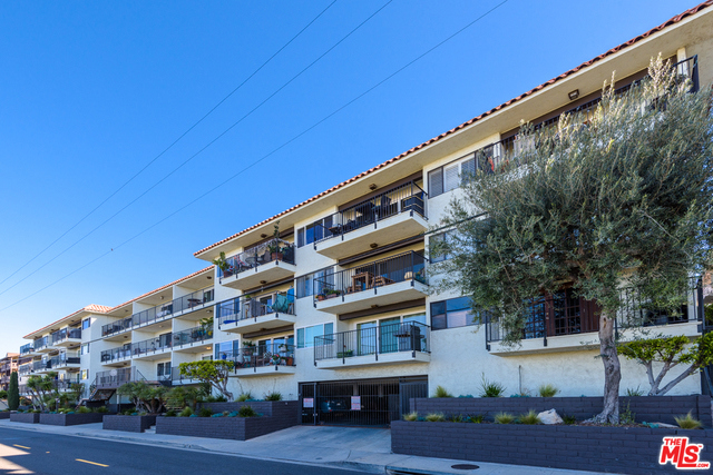 1720 ARDMORE Avenue, Hermosa Beach, California 90254, 1 Bedroom Bedrooms, ,1 BathroomBathrooms,Residential,Sold,ARDMORE,19454038