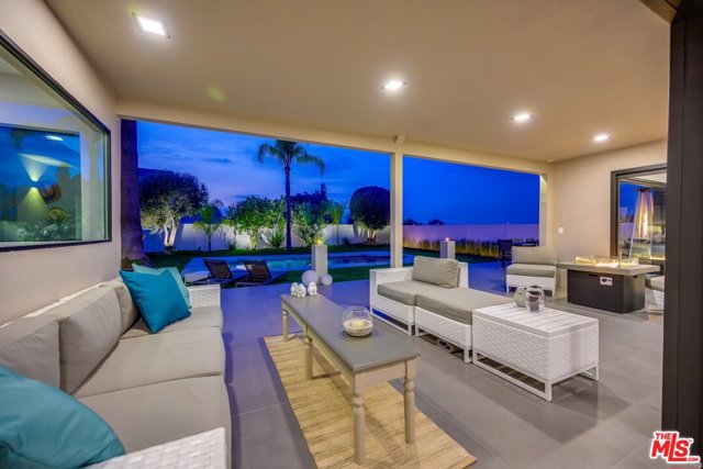 4 Bed Home for Sale in Encino, California