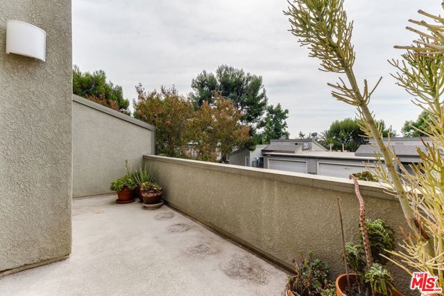 3 Bed Home for Sale in Granada Hills, California