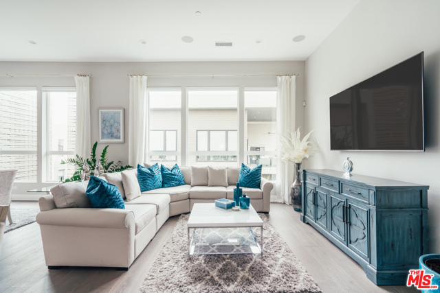 3 Bed Home for Sale in Playa Vista, California
