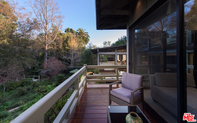 3 Bed Home for Sale in Los Angeles, California