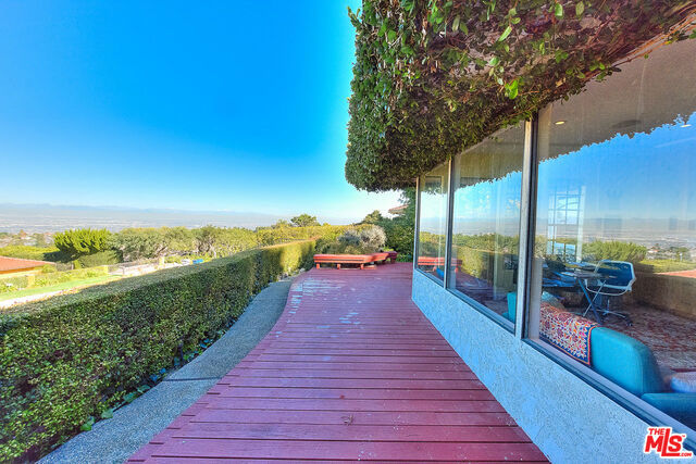 28928 CRESTRIDGE Road, Rancho Palos Verdes, California 90275, 5 Bedrooms Bedrooms, ,5 BathroomsBathrooms,Residential,Sold,CRESTRIDGE,19453042