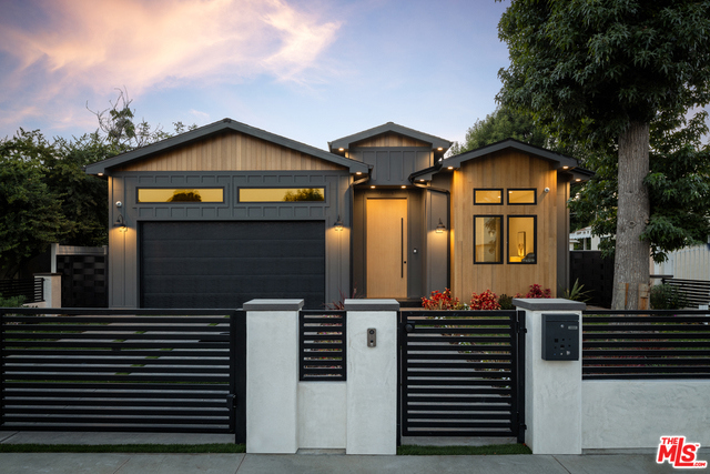 Photo of 4533 CALHOUN Avenue, Sherman Oaks, CA 91423