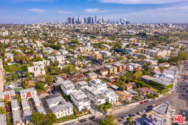 3 Bed Home for Sale in Los Angeles, California