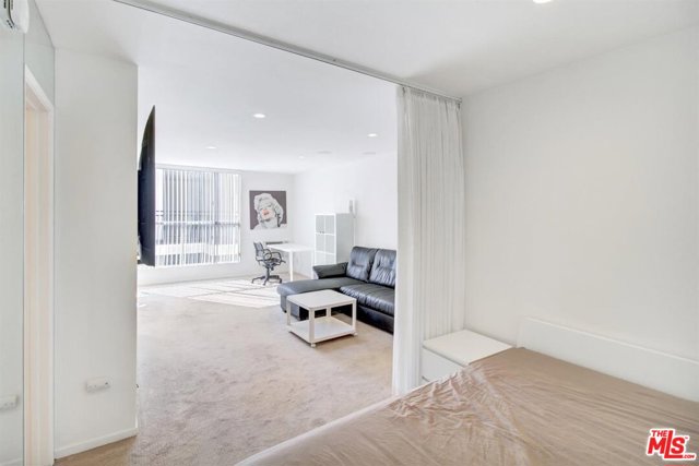  Home for Sale in Los Angeles, California