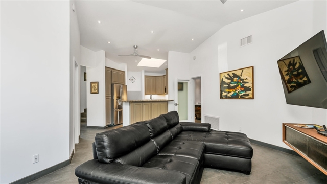 7358 Park View Ct