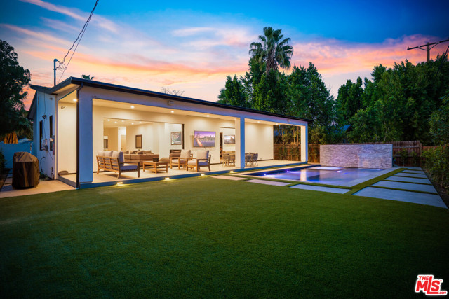 4 Bed Home for Sale in Encino, California