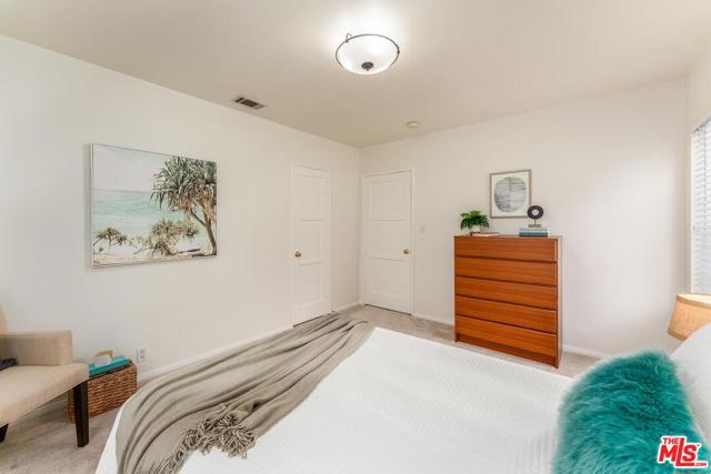 3 Bed Home for Sale in Burbank, California