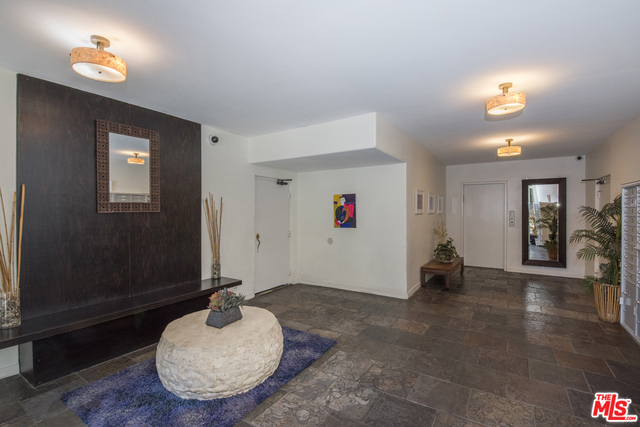1 Bed Home for Sale in Los Angeles, California