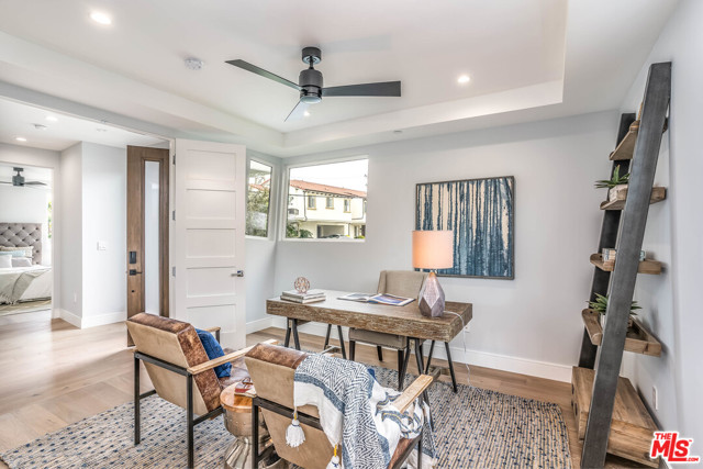2423 Rockefeller Lane, Redondo Beach, California 90278, 5 Bedrooms Bedrooms, ,5 BathroomsBathrooms,Residential,Sold,Rockefeller,20581390