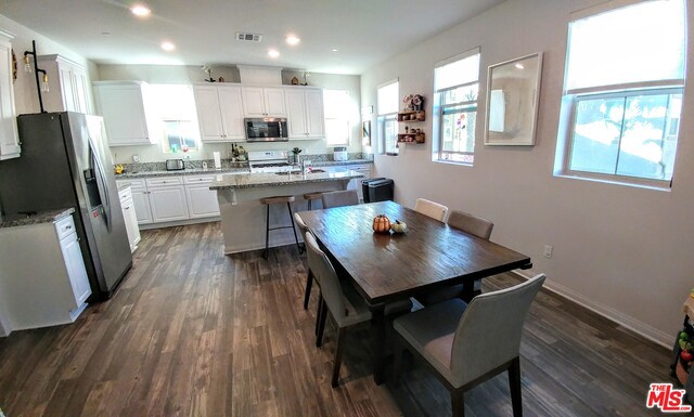 3 Bed Home for Sale in Van Nuys, California