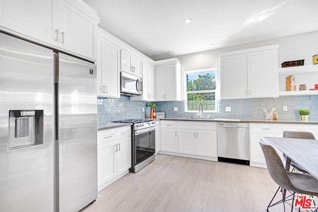  Income Home for Sale in Los Angeles, California