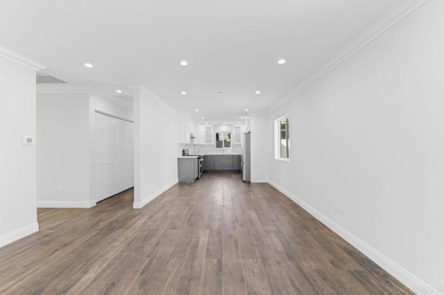 7 Bed Home for Sale in Los Angeles, California